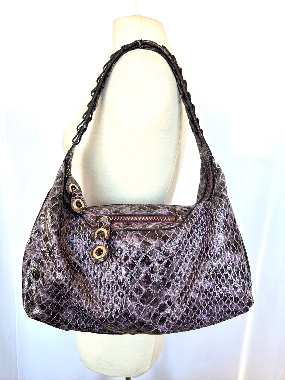Y2K JESSICA SIMPSON PURPLE CROC EMBOSSED FAUX LEATHER SLOUCHY HOBO SHOULDER BAG